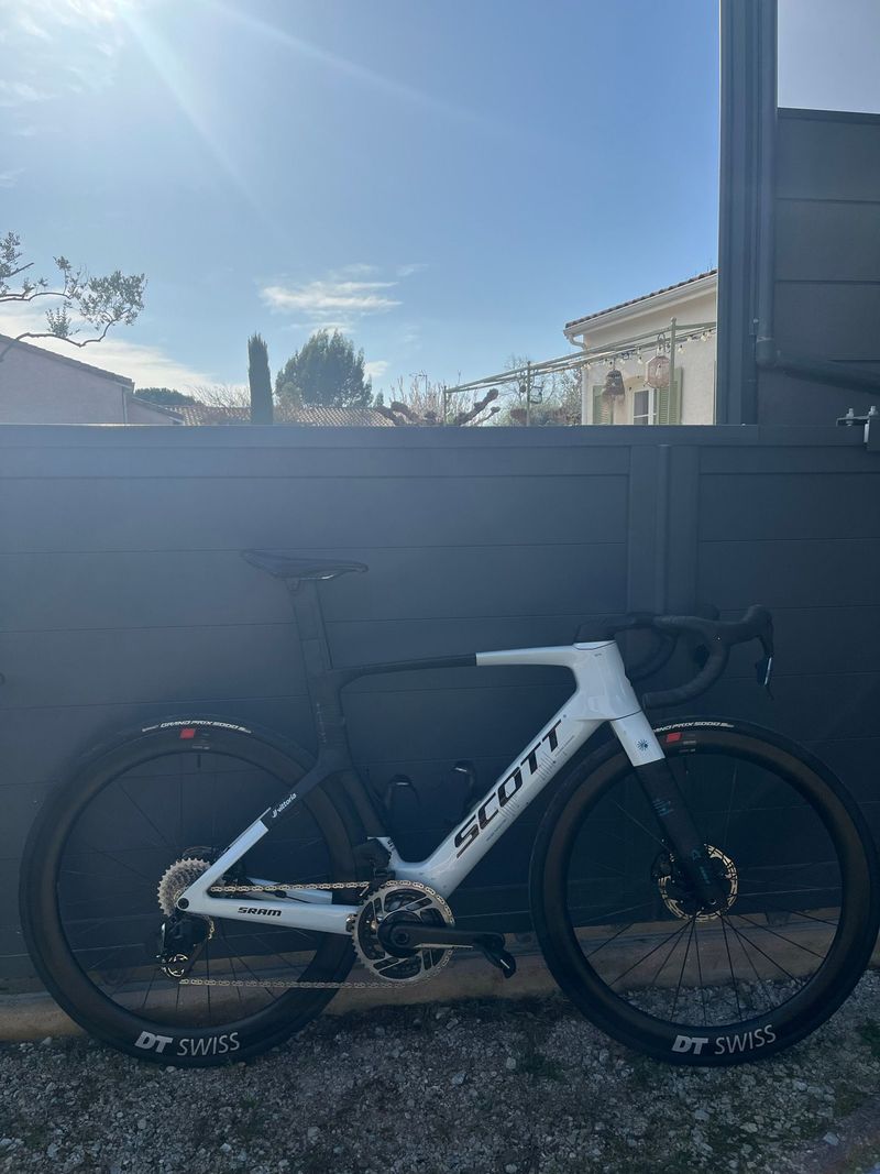 Used Scott Foil SRAM Force eTap AXS 2026 Road & Gravel