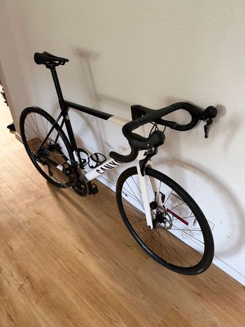Used Canyon Ultimate CF SL 7 2024 2024 Road & Gravel, White — image 4 of 5