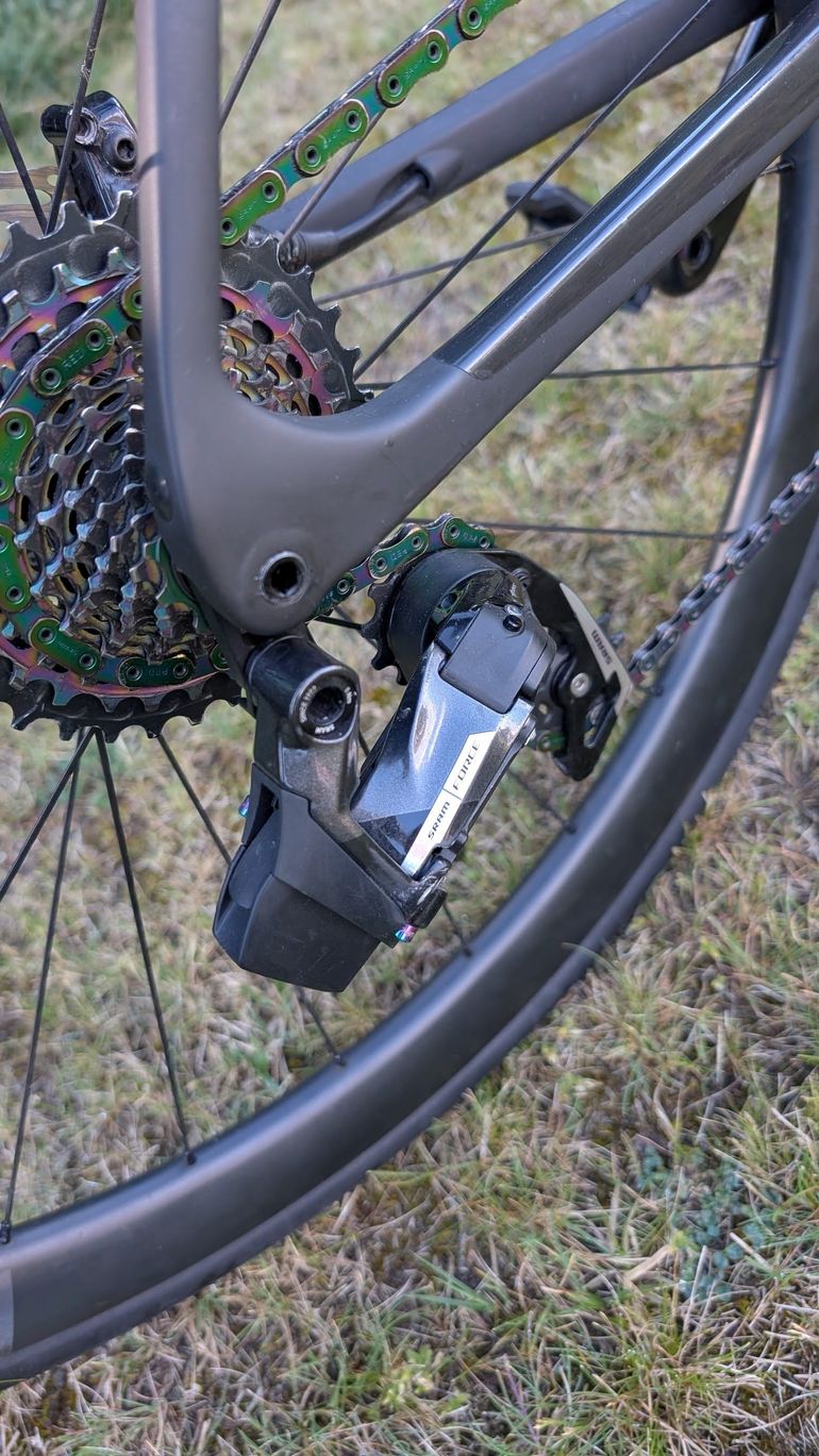 Used Bianchi Specialissima PRO Sram Force eTap AXS 2024 2024 Road & Gravel, Green — image 14 of 18