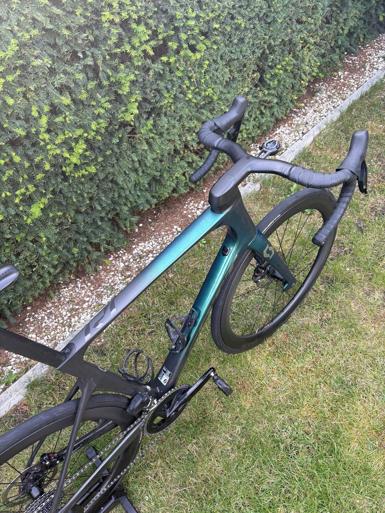 Used Scott Foil RC 20 2022 2022 Road & Gravel, Green — image 2 of 4