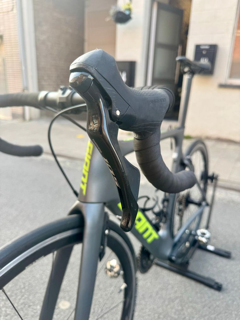 Used Giant Propel Advanced 2 2020 2020 Road & Gravel, Light Gray — image 7 of 8