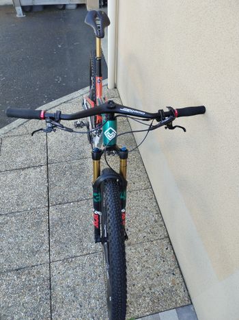 Used Megamo TRACK R120 ELITE 05 BUFF-MEGAMO EDITION 2023 2023 Mountainbike, White — image 2 of 3