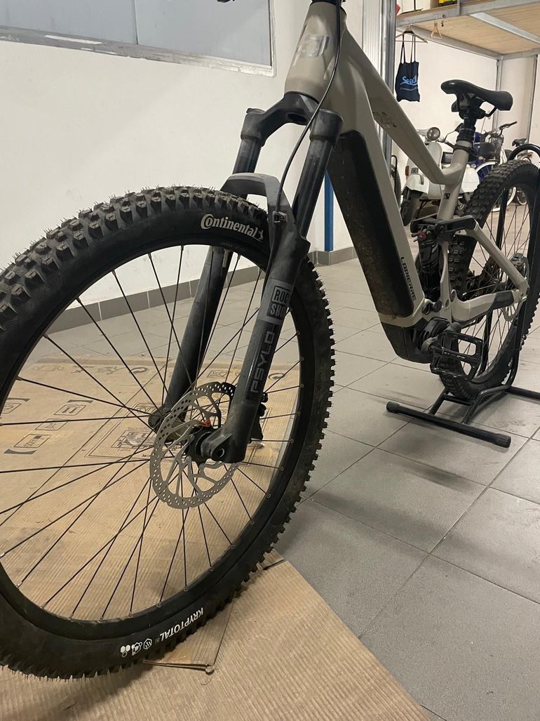 Used Lapierre Overvolt TR 6.8 2025 2025 Mountainbike, White, 27.5 — image 3 of 5