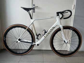 Used Canyon Endurace CFR AXS 2025 Frameset 2025 Road & Gravel