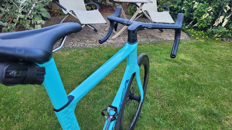 Used Orbea ORCA AERO M21eLTD 2025 2025 Road & Gravel, Blue — image 8 of 16