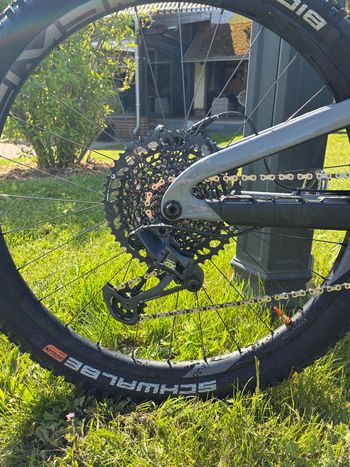 Used Propain SPINDRIFT 4 CF 27.5 Start 2024 2024 Mountainbike, Light Gray, 27.5 — image 3 of 9