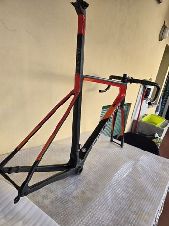 Used Colnago V3-RS Disc Frameset 2021 Frameset 2021 Road & Gravel, Black — image 3 of 5