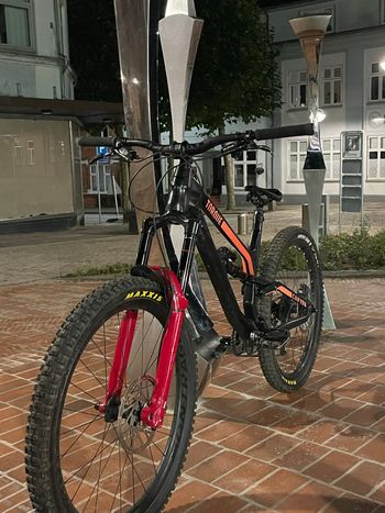 Used Canyon Torque AL 6.0 2019 2019 Mountainbike, Black, 27.5 — image 4 of 9