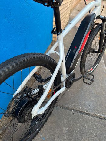 Used ROCKRIDER 27.5" E-ST 100 ELECTRIC MOUNTAIN BIKE 2021 2021 Mountainbike, White, 27.5 — image 7 of 8