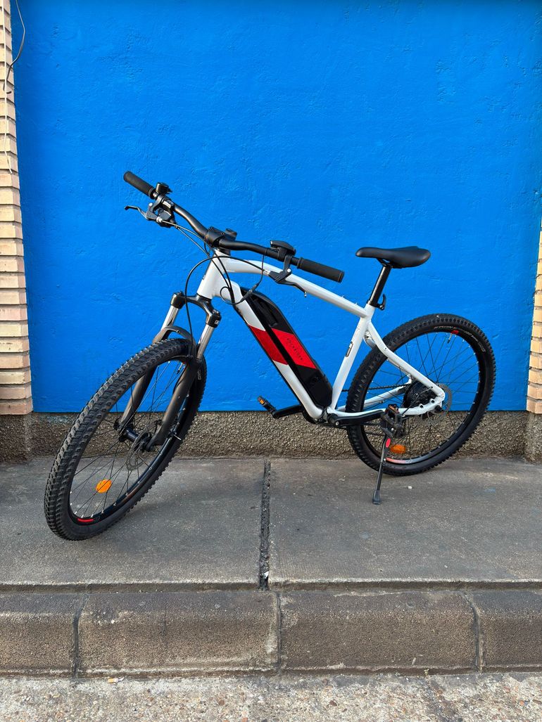Used ROCKRIDER 27.5" E-ST 100 ELECTRIC MOUNTAIN BIKE 2021 2021 Mountainbike, White, 27.5 — image 6 of 8