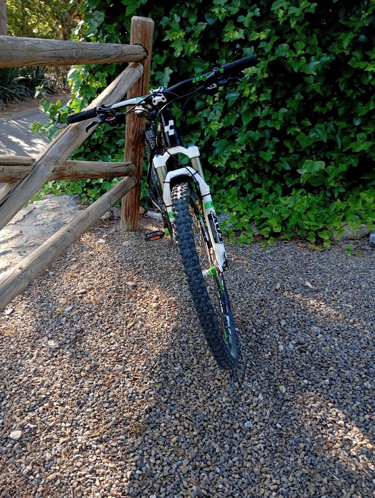 Used CUBE LTD SL 2017 2017 Mountainbike, Green, 27.5, 29 — image 2 of 7