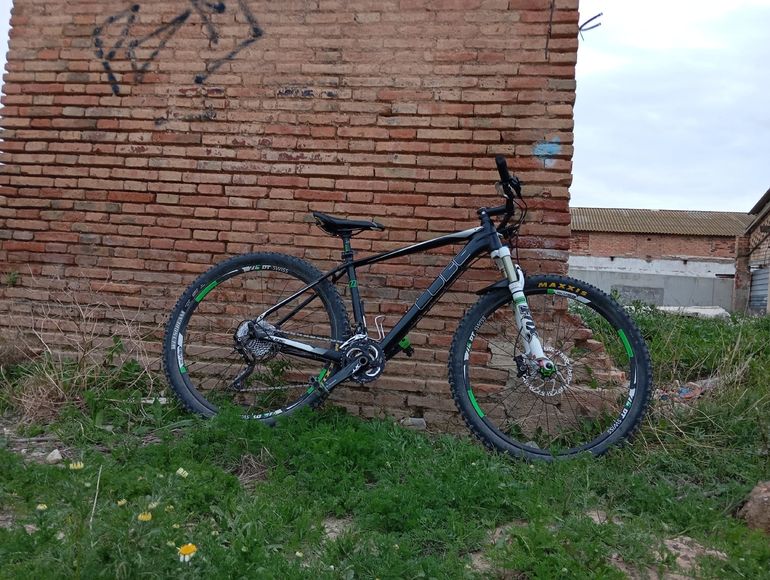 Used CUBE LTD SL 2017 2017 Mountainbike, Green, 27.5, 29 — image 1 of 7