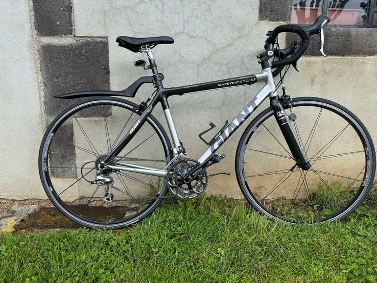 Used Giant GIANT TCR Composite Shimano 105 Ultegra Xero Lite 2019 Road & Gravel, Black — image 1 of 6