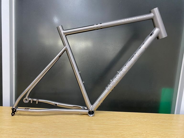Used waltly Waltly Custom Frameset 2024 Road & Gravel — image 1 of 9