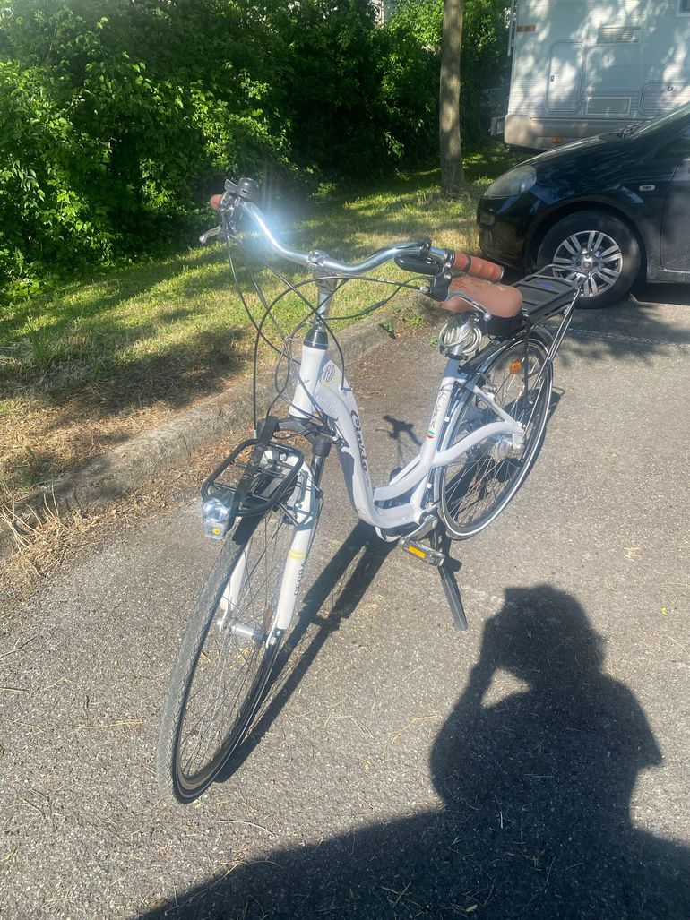 Used Cinzia Cinzia Custom Other Shimano 2019 Urban, White — image 2 of 13