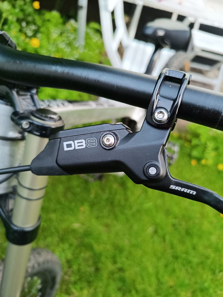 Used Propain Rage Other 2017 Mountainbike, Light Gray — image 4 of 8