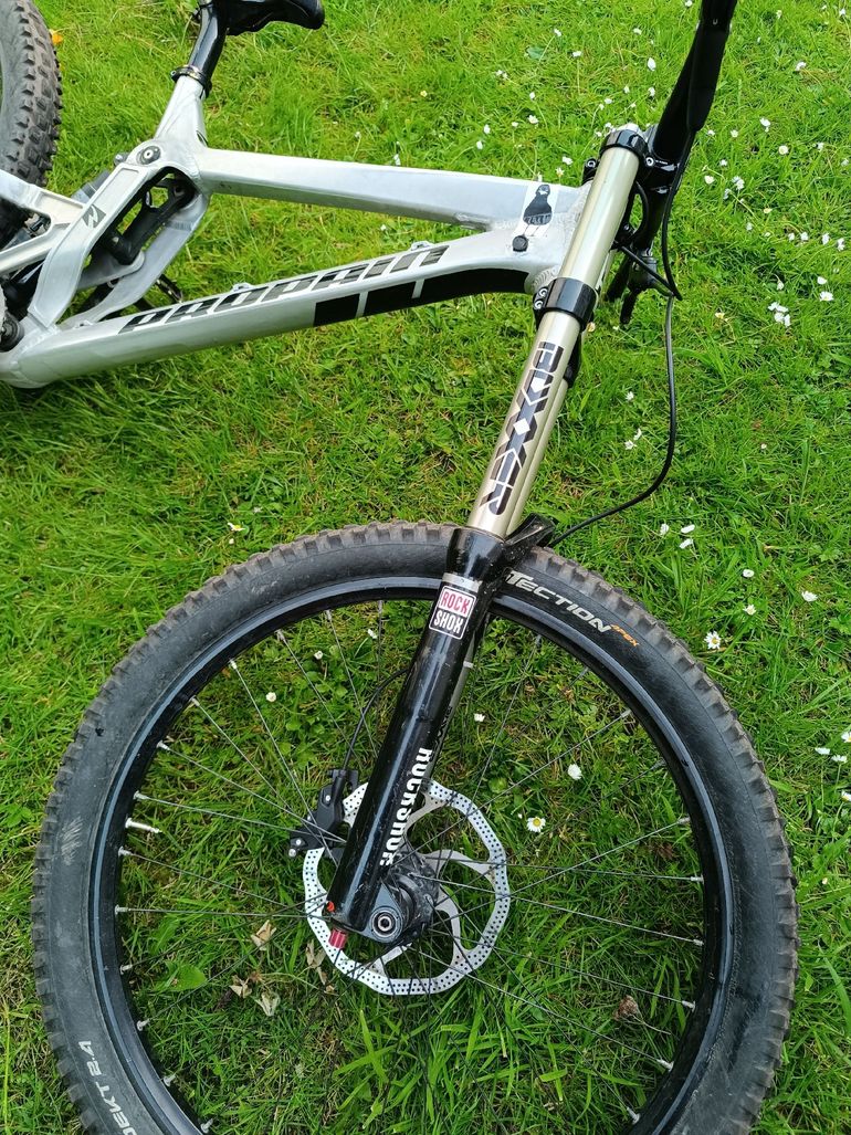 Used Propain Rage Other 2017 Mountainbike, Light Gray — image 6 of 8