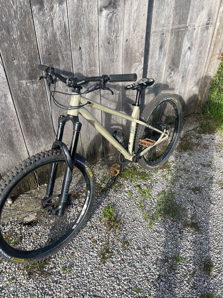 Used Commencal Commencal Meta HT AM 2021 2021 Mountainbike, Black — image 5 of 5