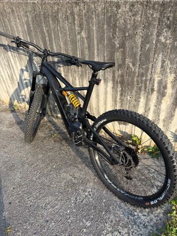 Used Specialized Turbo Kenevo Expert 6Fattie 2018 2018 Mountainbike, Black, 27.5 — image 7 of 11