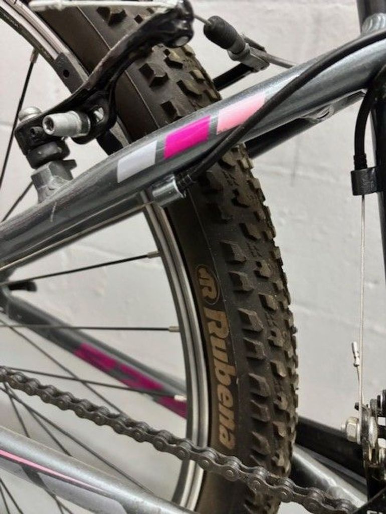 Used Megamo FUN 27.5 LADY 2015 Mountainbike — image 6 of 6