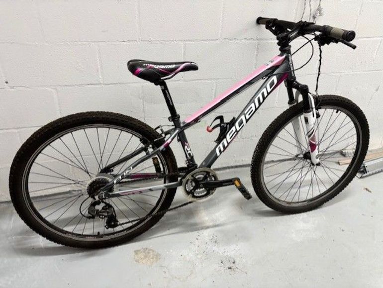 Used Megamo FUN 27.5 LADY 2015 Mountainbike — image 1 of 6