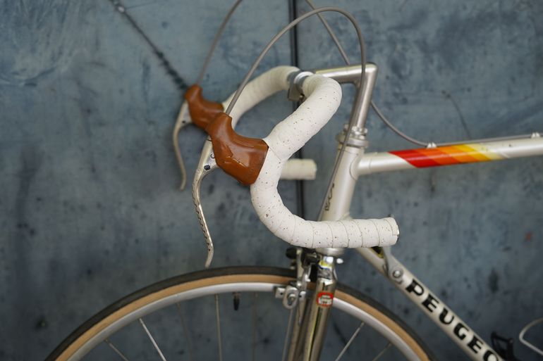 Used Peugeot Peugeot PGN10 1984 1984 Road & Gravel, White — image 6 of 18