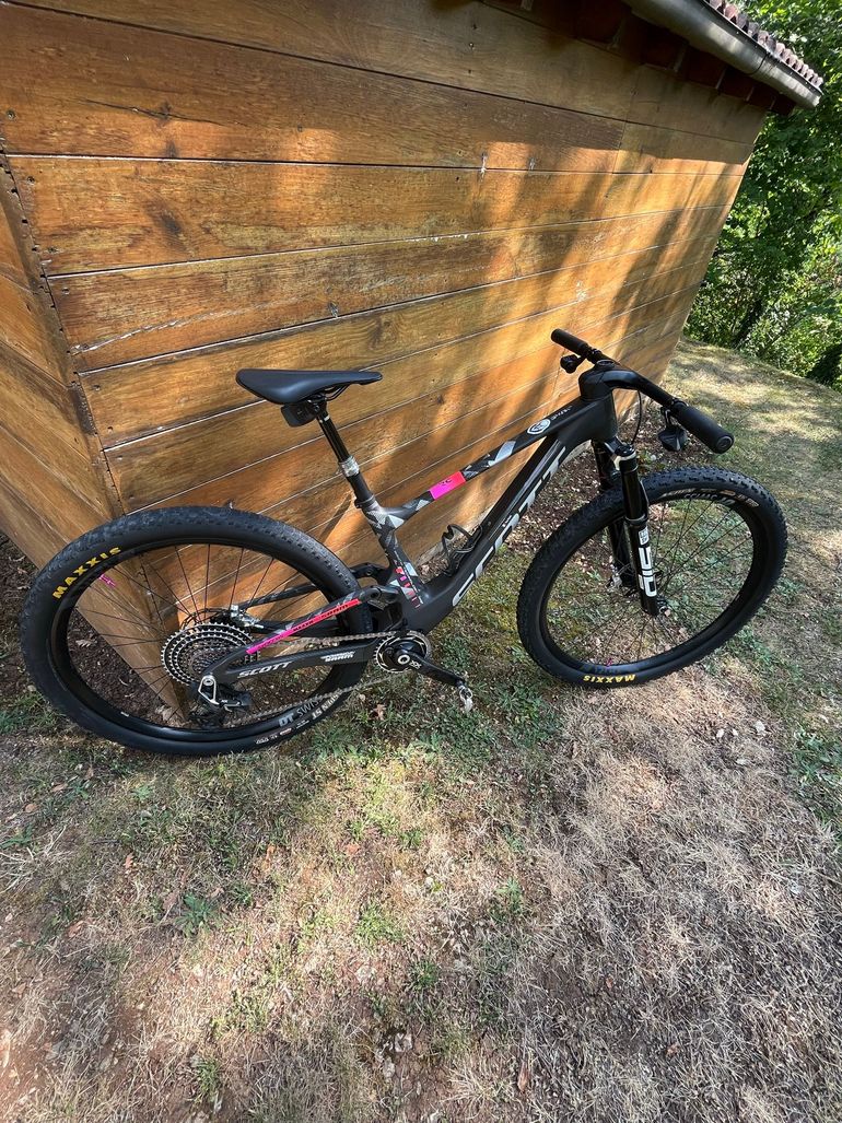 Used Scott Scott Spark Rc 2025 2025 Mountainbike, Black — image 2 of 5