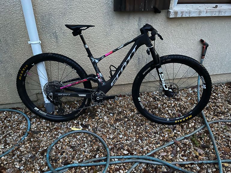 Used Scott Scott Spark Rc 2025 2025 Mountainbike, Black — image 1 of 5
