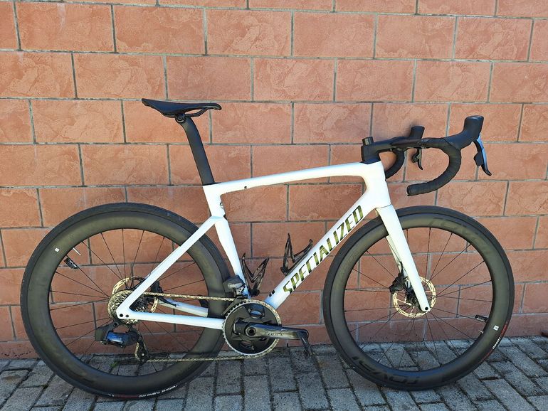 Used Specialized Tarmac SL7 Pro - SRAM Force eTap AXS 2023 2023 Road & Gravel, White — image 2 of 7