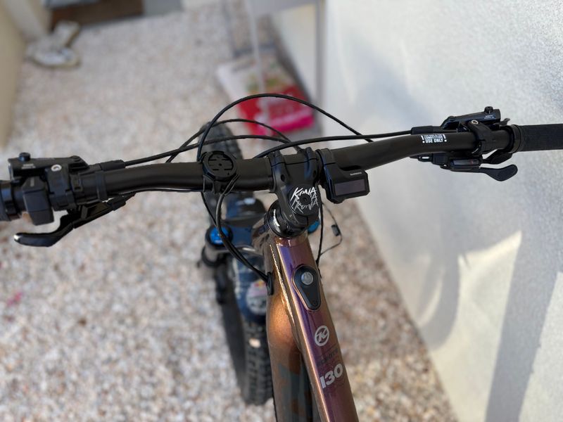 Kona Remote 130 2021 2021 Mountainbike usato, Viola — immagine 5 di 7