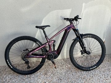 Kona Remote 130 2021 2021 Mountainbike usato, Viola — immagine 1 di 7