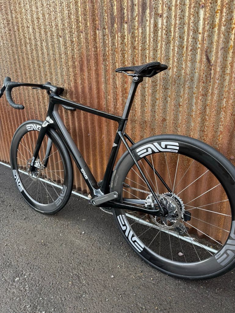 Used Enve Melee Premium RED 2026 2026 Road & Gravel, Black — image 13 of 14