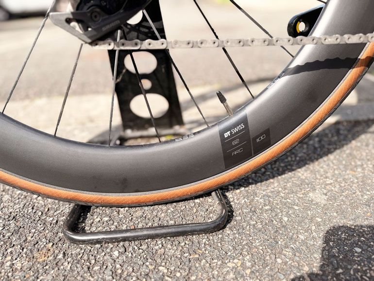 Used Canyon Aeroad CFR Disc AXS 2022 2022 Road & Gravel, Black — image 6 of 15
