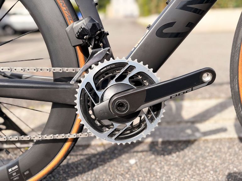 Used Canyon Aeroad CFR Disc AXS 2022 2022 Road & Gravel, Black — image 3 of 15