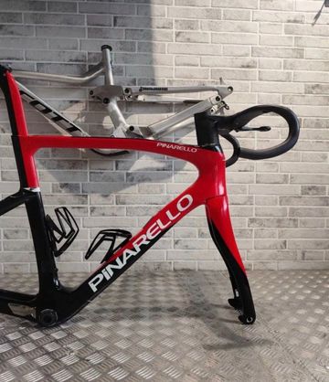 Używany Pinarello F7 ULTEGRA Di2 2023 Frameset 2023 Road & Gravel — zdjęcie 2 z 6