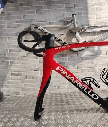 Używany Pinarello F7 ULTEGRA Di2 2023 Frameset 2023 Road & Gravel — zdjęcie 3 z 6