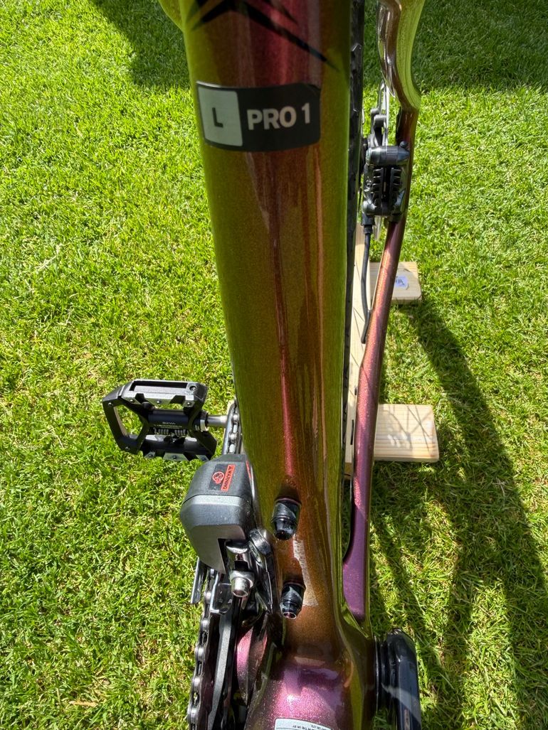 Used Giant Revolt, Advanced Pro 1 2021 2021 Road & Gravel, Orange — image 11 of 14