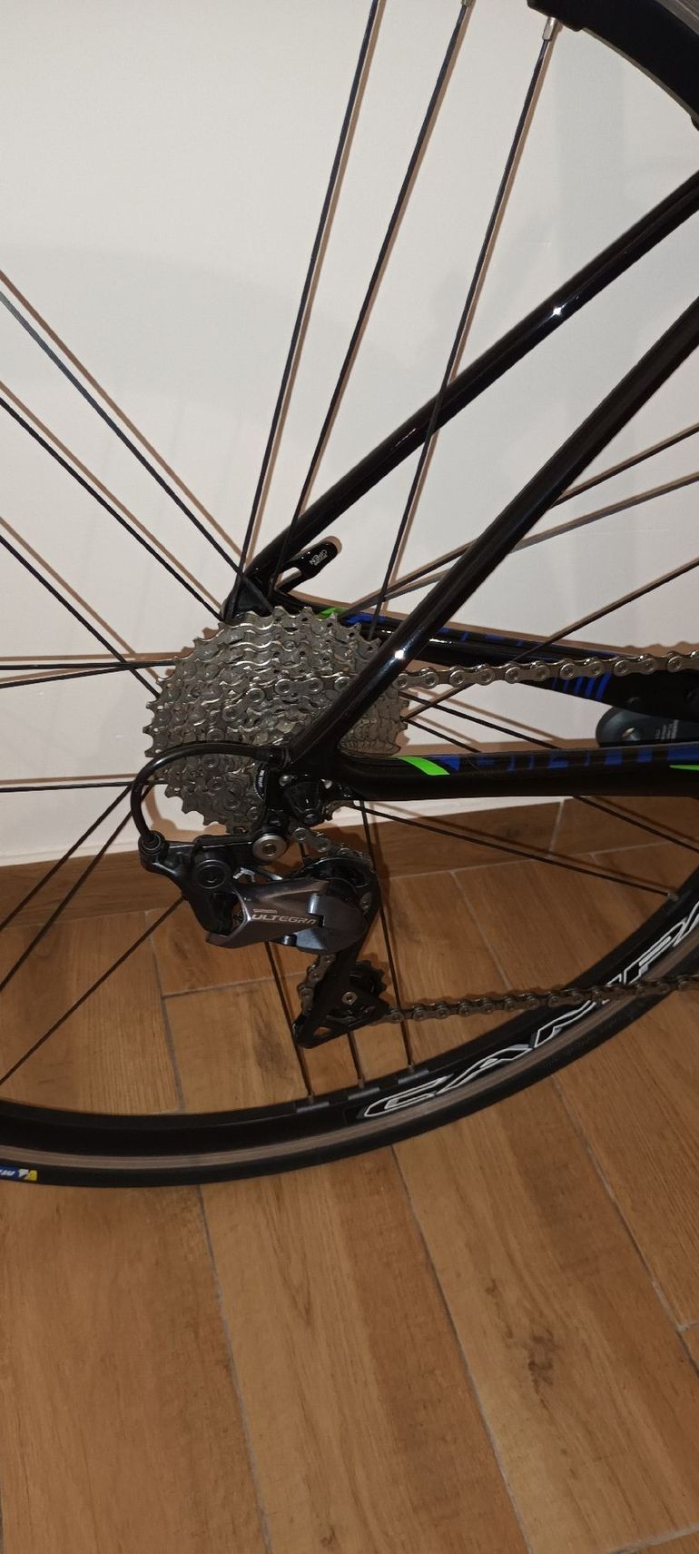 Used Giant TCR Advanced Pro 1 2019 2019 Road & Gravel, Black — image 3 of 9