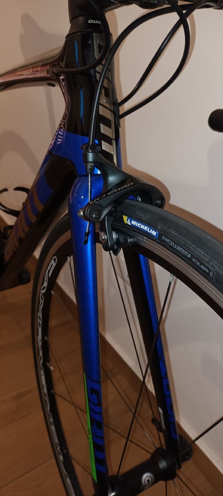 Used Giant TCR Advanced Pro 1 2019 2019 Road & Gravel, Black — image 9 of 9