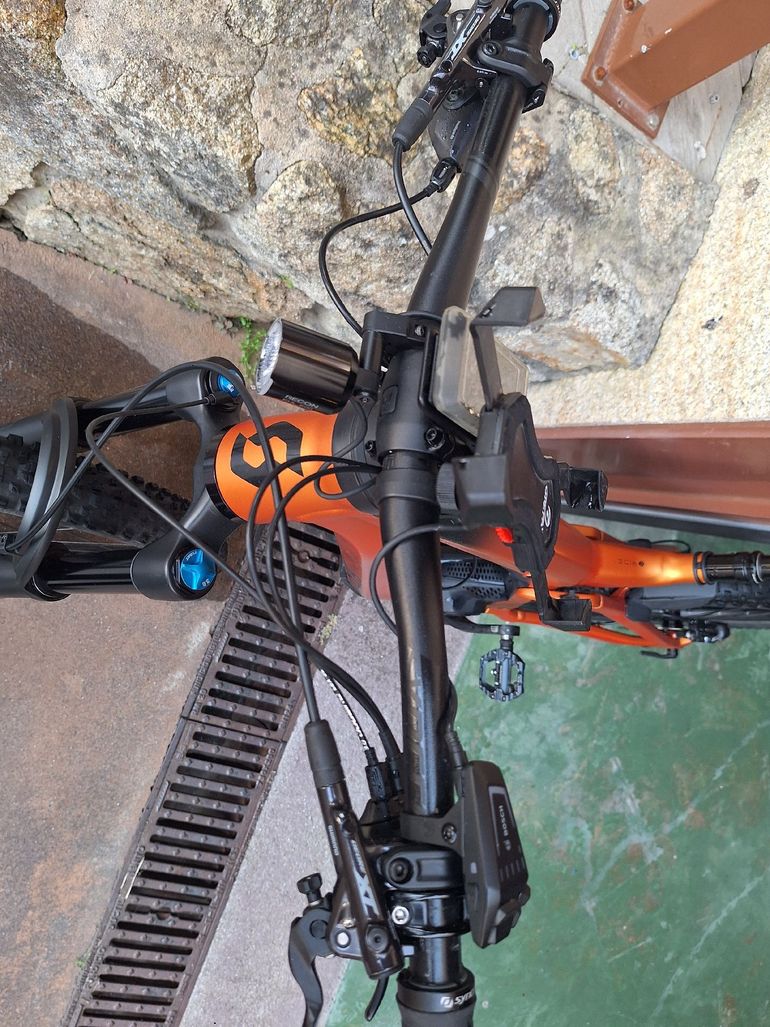 Used Scott Patron eRIDE 910 2024 2024 Mountainbike, Orange — image 9 of 10