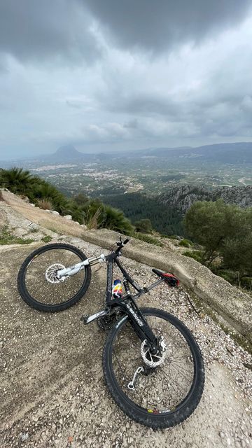 Used Cannondale Custom SRAM X3 2017 Mountainbike, Black — image 6 of 8