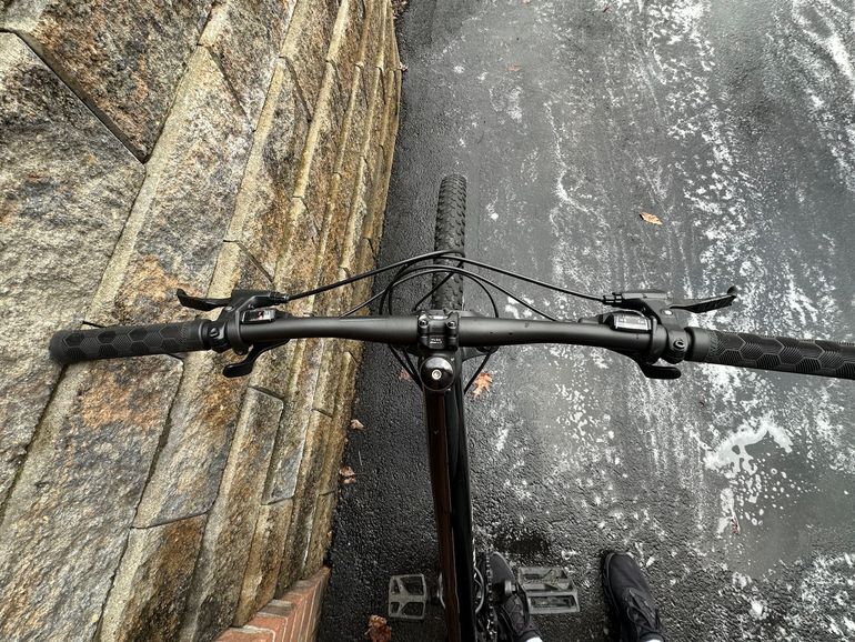 Used Specialized Rockhopper Shimano Dura Ace Di2 2022 Mountainbike, Black, 27.5 (650B) — image 5 of 5
