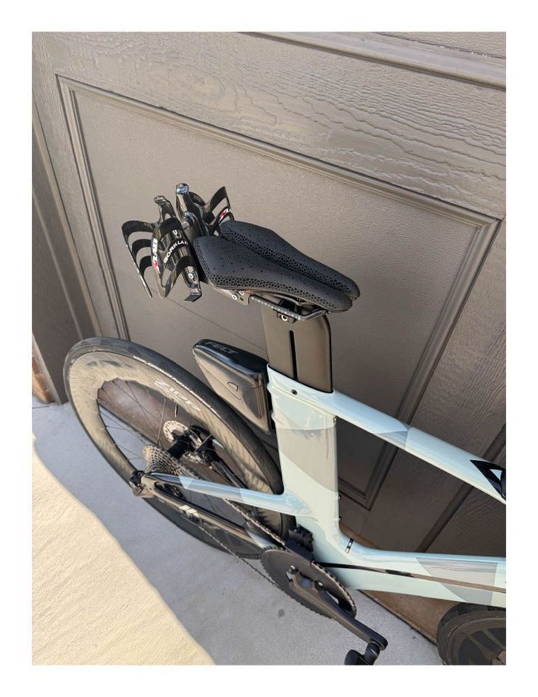 Used Felt IA Advanced Ultegra Di2 2023 2023 Road & Gravel, Blue — image 4 of 6