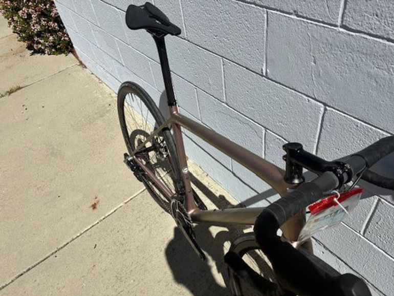 Used Specialized Specialized S-Works Aethos SRAM RED AXS 2021 Road & Gravel, Red — image 3 of 4