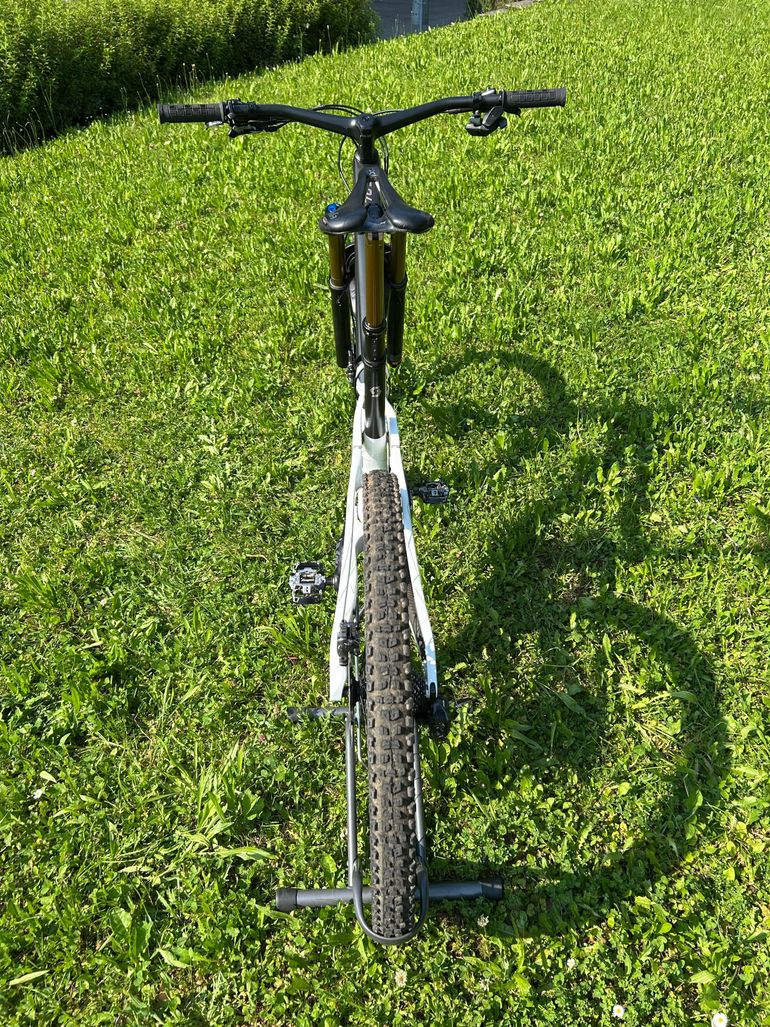 Used Scott Ransom 900 Tuned AXS 2022 2022 Mountainbike, White, 29 — image 7 of 8