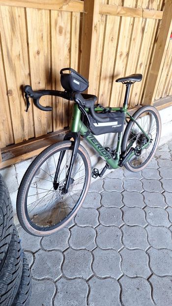 Used Merida eSILEX+ 600 2024 2024 Road & Gravel, Green — image 3 of 8