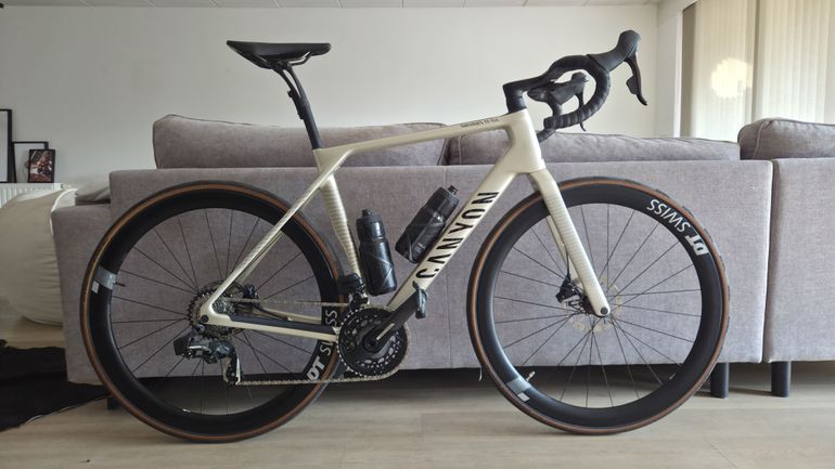 Used Canyon Endurace CF SLX 8 AXS Aero 2024 2024 Road & Gravel, Light Gray — image 1 of 14