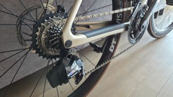 Used Canyon Endurace CF SLX 8 AXS Aero 2024 2024 Road & Gravel, Light Gray — image 2 of 14