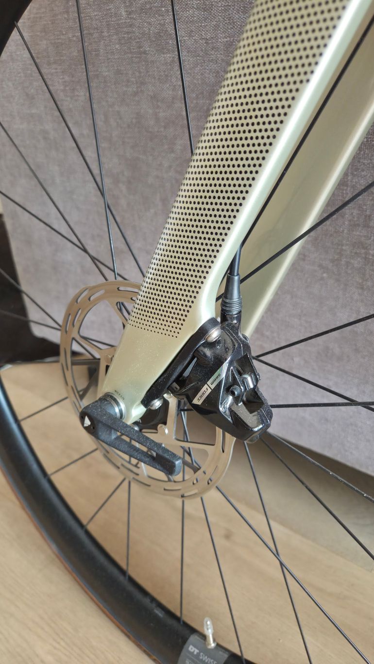 Used Canyon Endurace CF SLX 8 AXS Aero 2024 2024 Road & Gravel, Light Gray — image 9 of 14