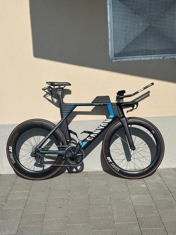 Canyon Speedmax CF SLX 8.0 SL 2019 2019 Road & Gravel usato, Nero — immagine 1 di 10